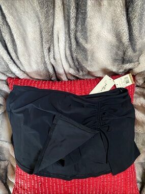 Gottex Black Swimsuit Skirt With Attached Bikini Bottom NWT